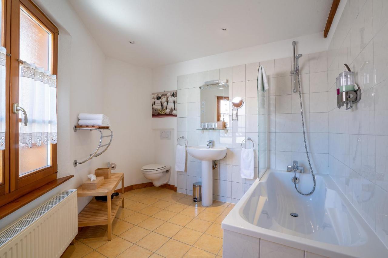 Appartements - La Cour St Fulrad Saint-Hippolyte  Bagian luar foto